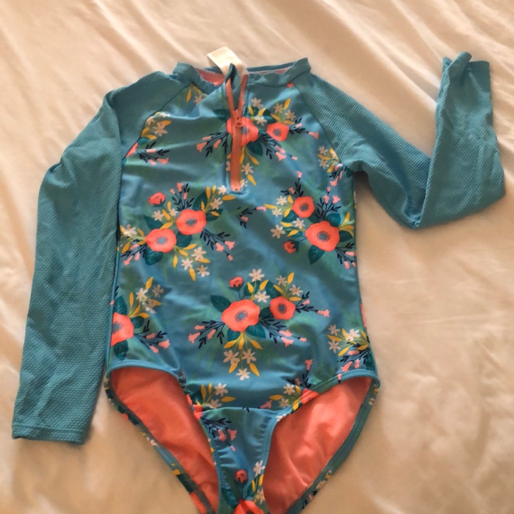 EUC Cat&jack One Piece Bathing Suit Girls Blue Floral Ling Sleeves Size 6/6X